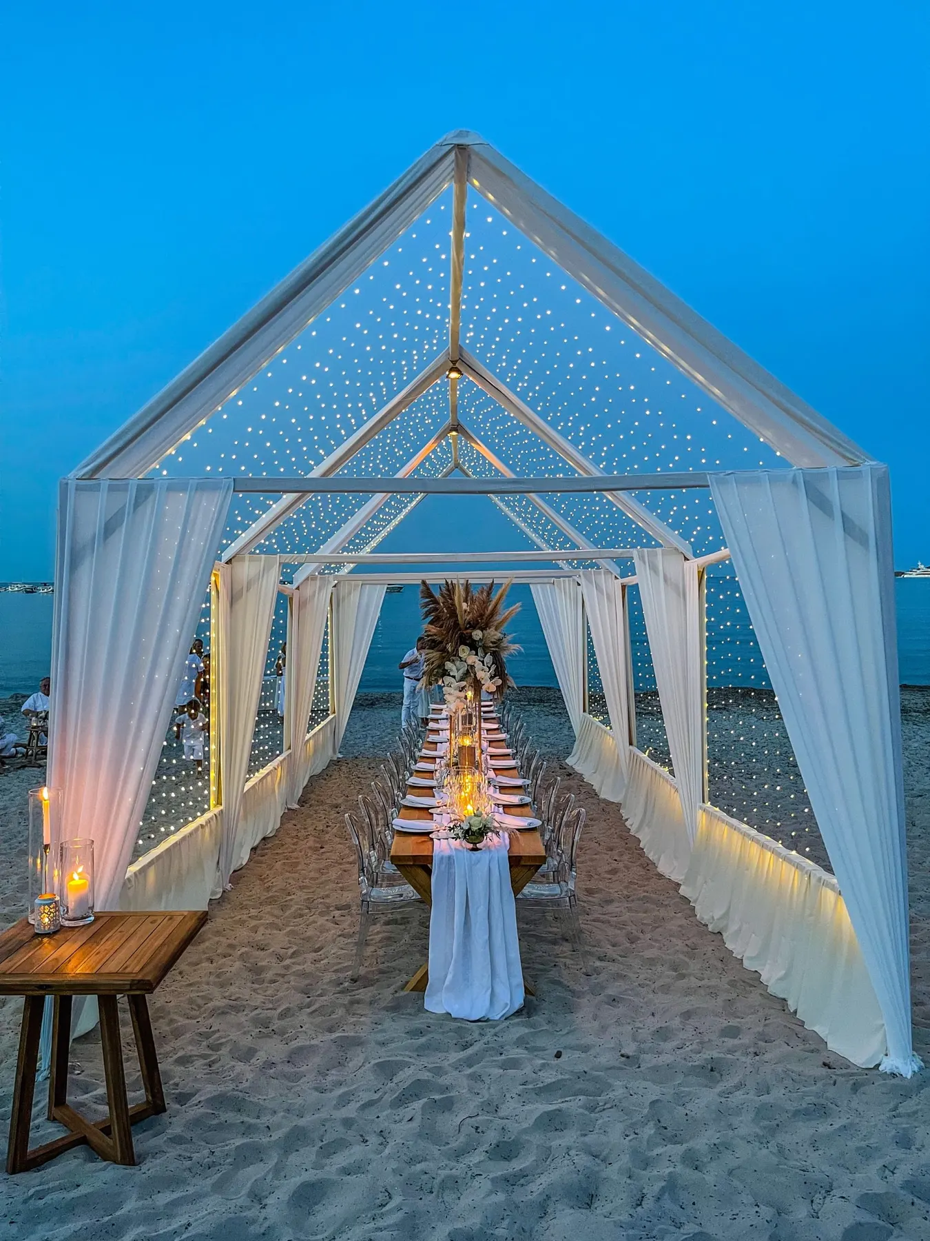 Réception de mariage en Corse orchestrée par Make It Happen